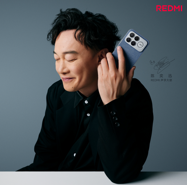 陈奕迅现身REDMI新品发布会 新版《K歌之王》现场首发 陈奕迅现身REDMI新品发布会 新版《K歌之王》现场首发