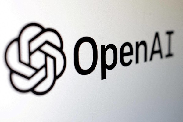 英特尔首席技术官跳槽OpenAI CEO陈立武将接管AI业务 英特尔首席技术官跳槽OpenAI CEO陈立武将接管AI业务